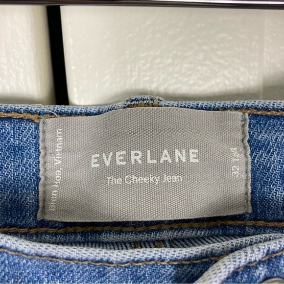 Everlane The Cheeky Jean 32 Tall - Picture 3 of 9